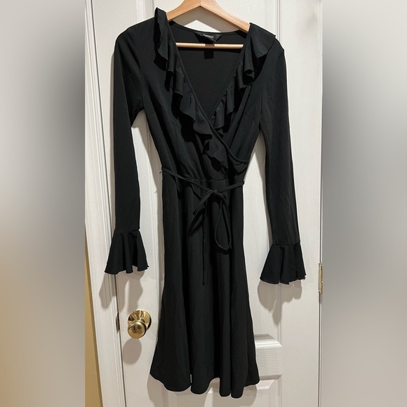 Express Dresses & Skirts - Express black wrap dress size 3/4.
